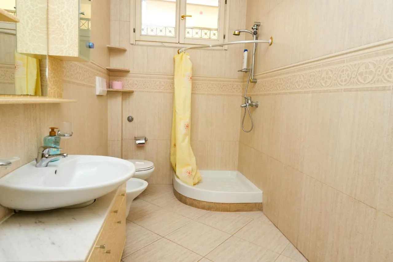 Cozy Apartment In The Heart Of Tirana !